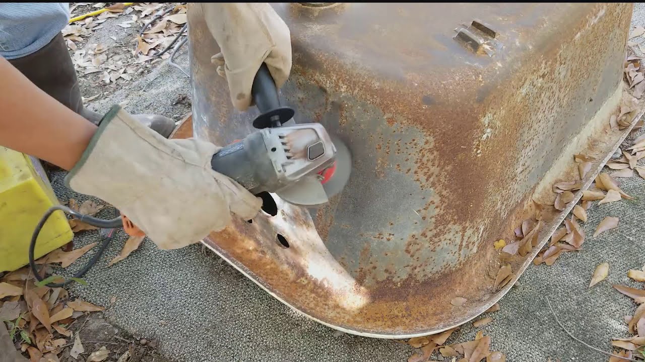How to restore claw foot tub: Step 1 Removing rust and old paint