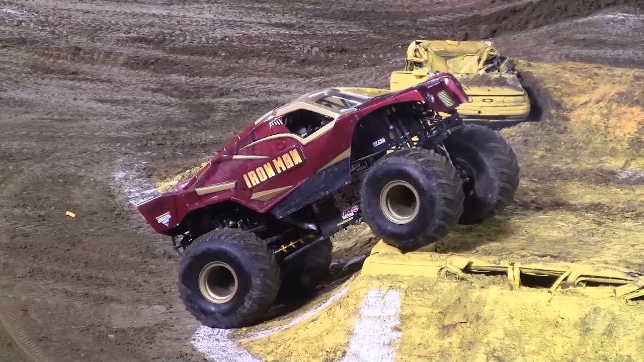 Monster Jam Oakland, CA 2011 Freestyle