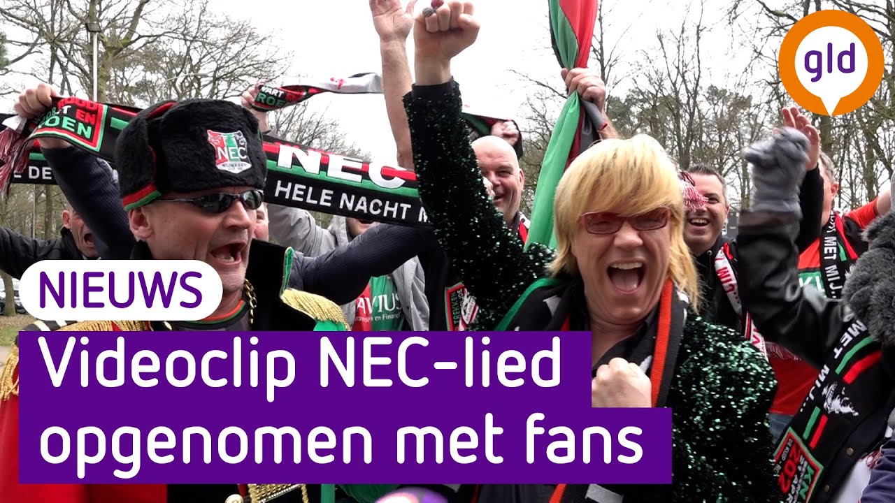 NEC-fans dansen en zingen samen met Nijmeegse artiesten bij De Goffert