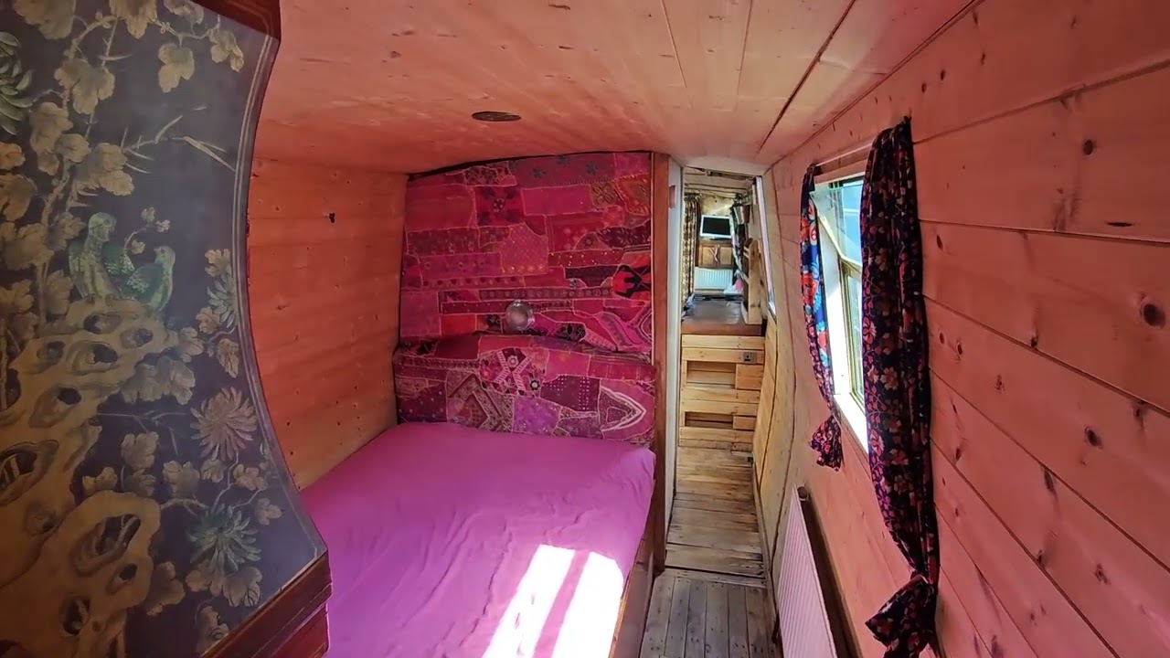 62ft narrowboat Sundowner