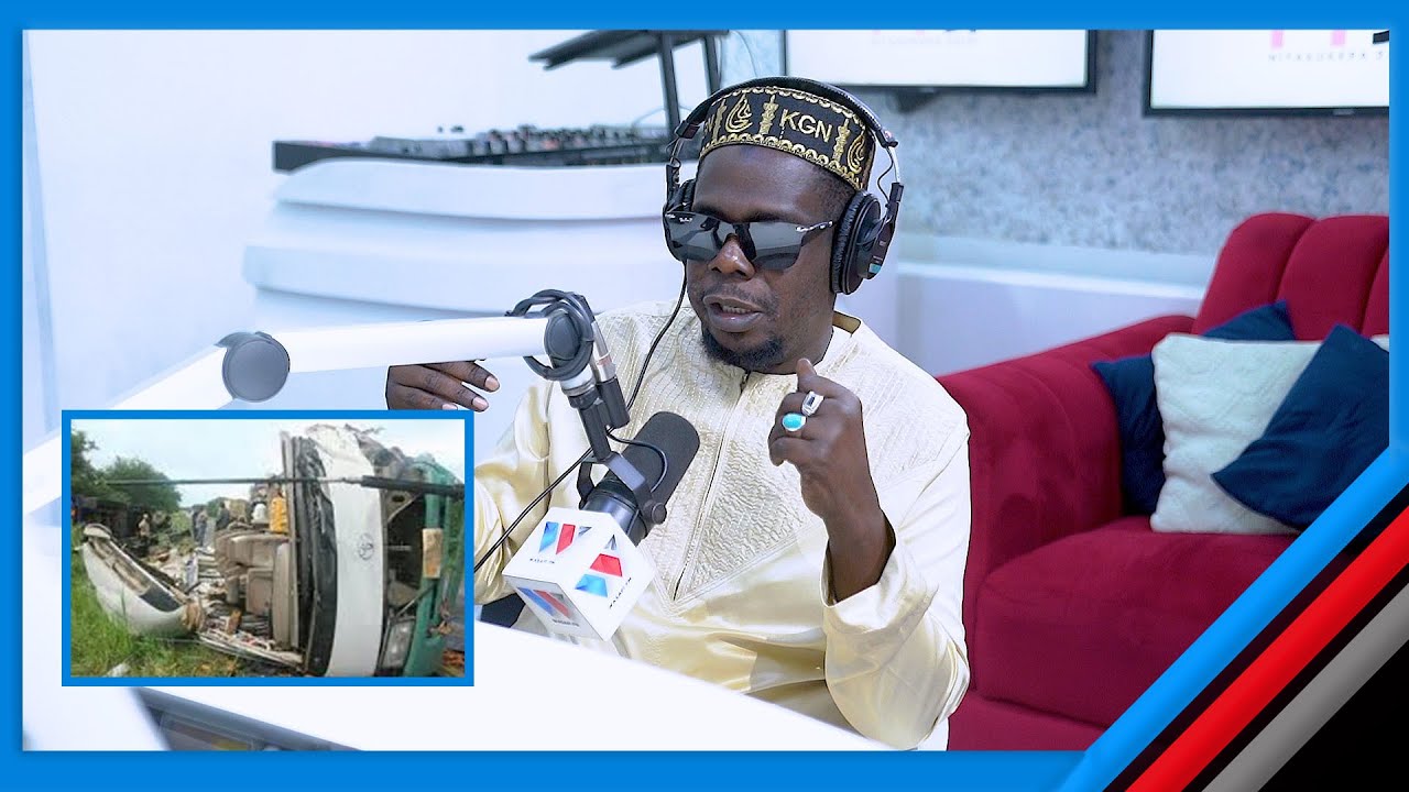 SIHUSIKI NA AJALI YA 5 STAR TAARAB BAND - MZEE YUSUF