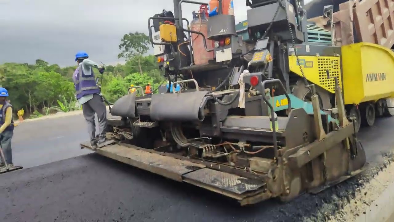 Asphalt paver how it work Ammann RFw 500