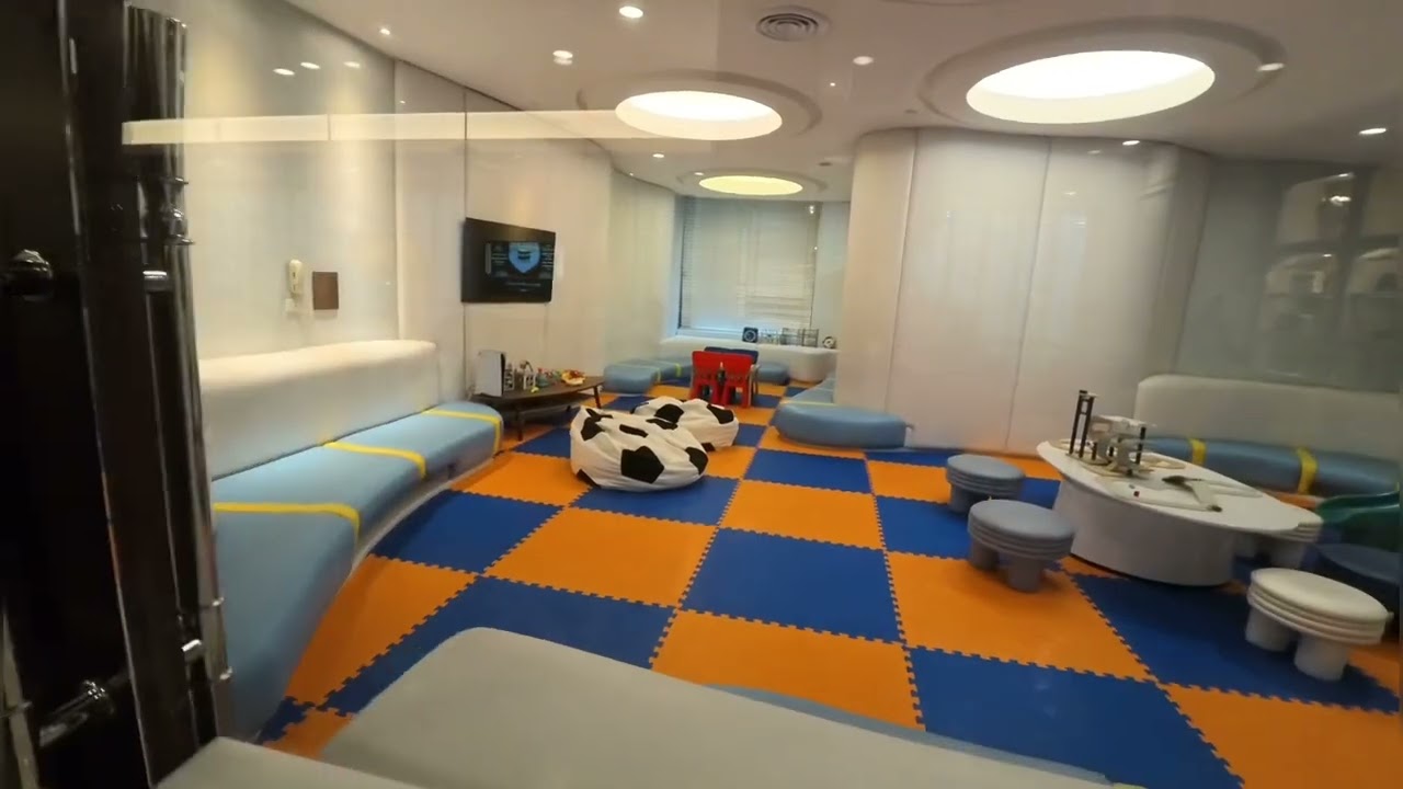 Grande Centre Point Ratchadamri | Full Hotel Tour: Room, Gym & Breakfast