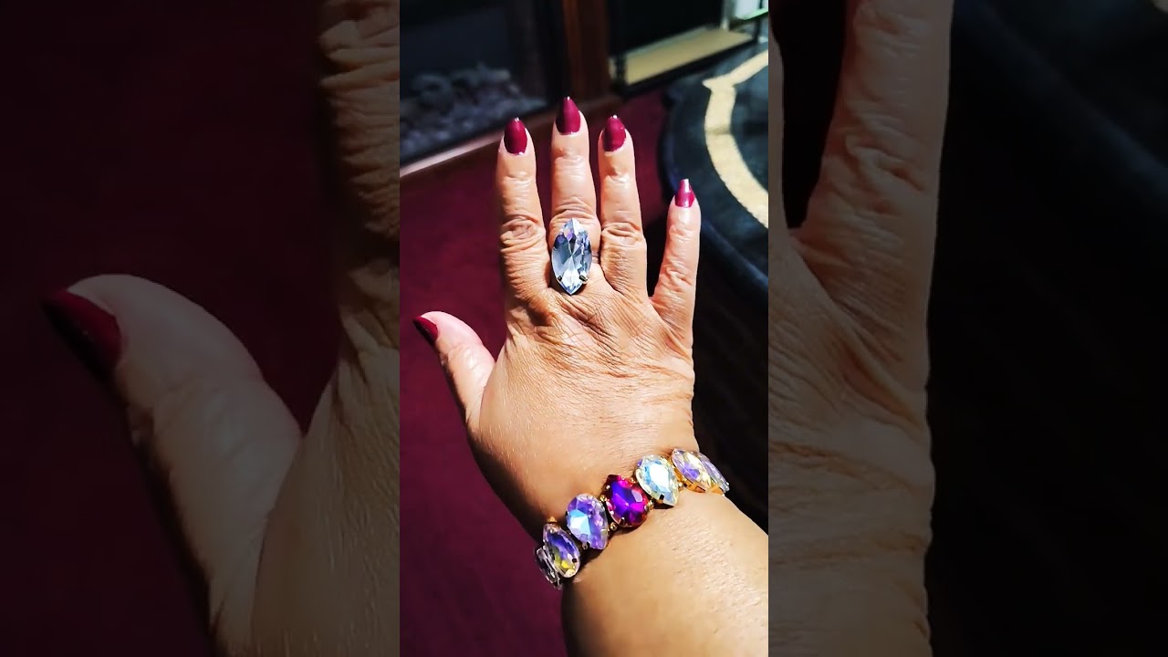 new nail polish#new jewelry# like And subscribe
