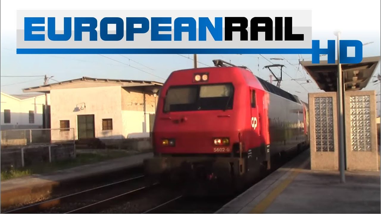 Comboios de Portugal CP Longo Curso Intercidades 5600 loco 5602 + corails pass Esmoriz Station