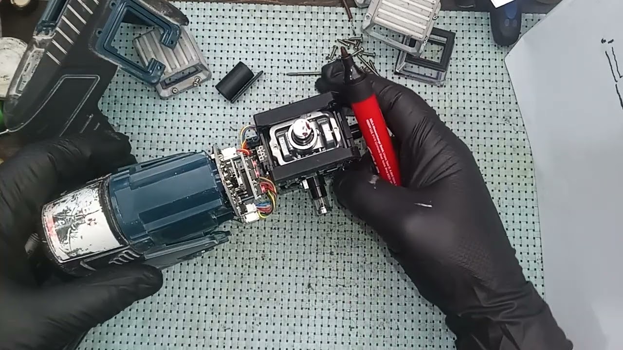 Bosch GLL 3-80 C laser level calibration.