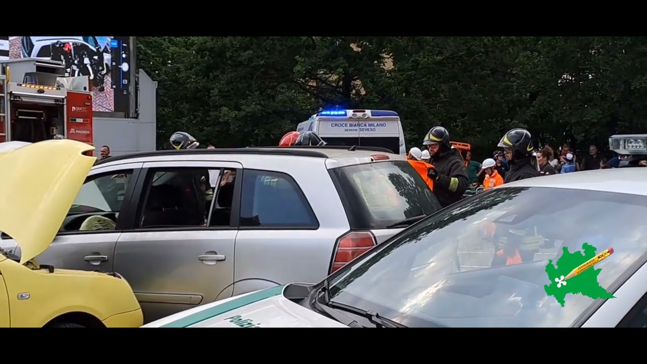 SIMULAZIONE INCIDENTE STRADALE A SEVESO, IN CAMPO I VIGILI DEL FUOCO VOLONTARI DI BOVISIO MASCIAGO
