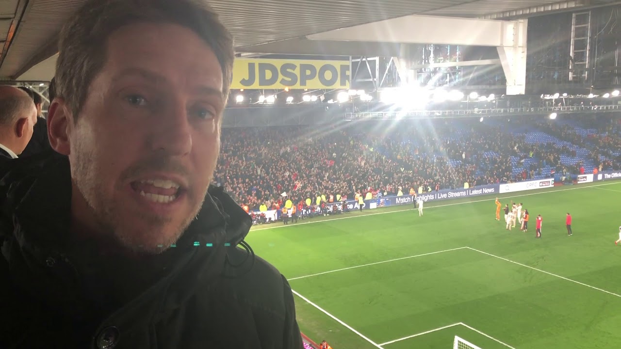 Two minute MUFC away end video from Selhurst Park.