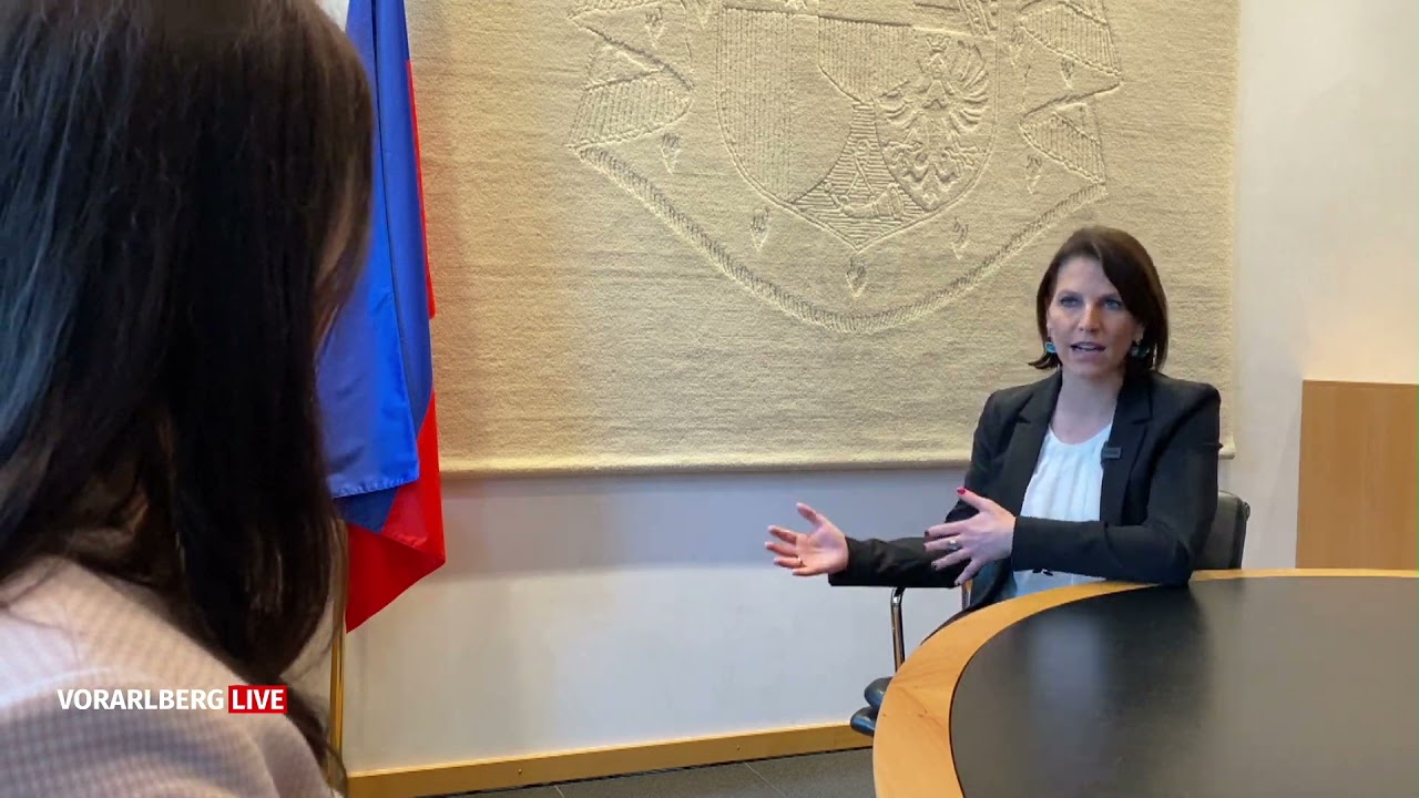 Verfassungsministerin Karoline Edtstadler über die Corona-Demos