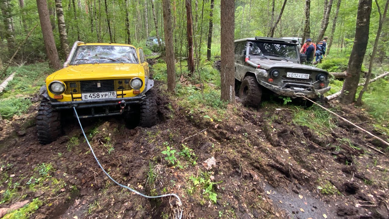 Жига 300 сил и Сашин УАЗ не могут заехать в горку! Jimny на военных мостах)