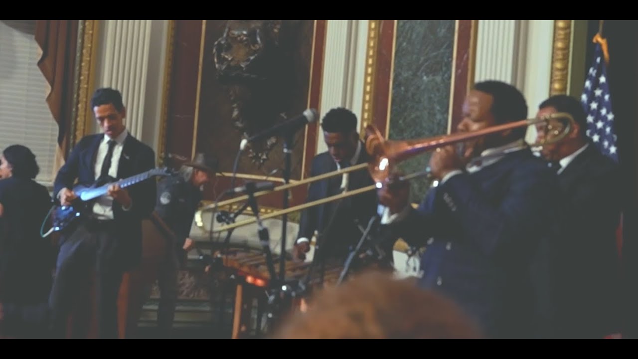 Mauro Castillo - Rebelión (Salsa Marimba at the White House) Video Oficial