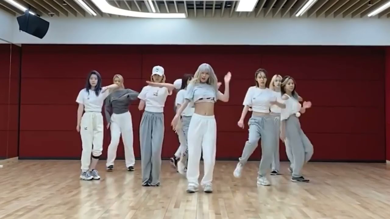 [TWICE - FEEL SPECIAL] dance practice mirrored