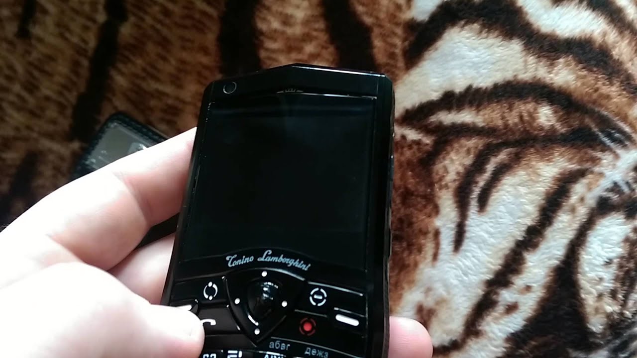 Обзор чехла Tonino Lamborghini Spyder S641