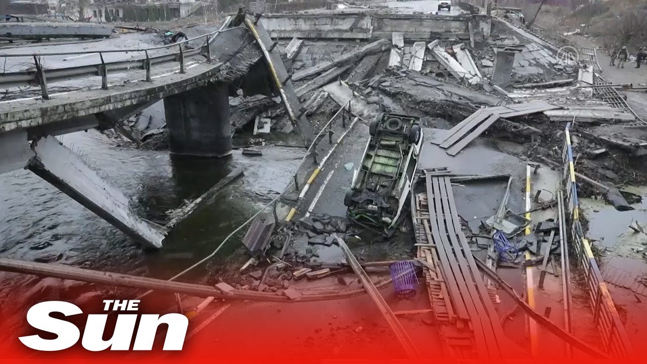 Ukraine's Irpin turns into ghost city after Russian attacks