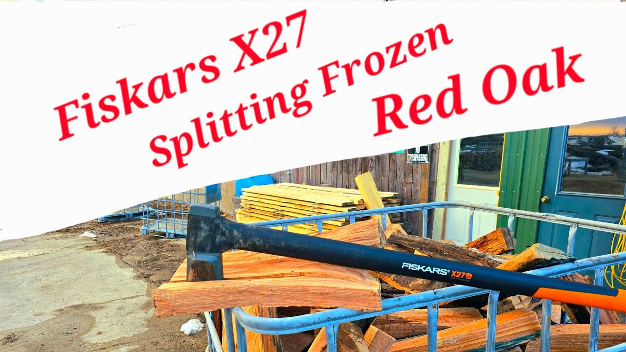 Fiskars X27 Frozen Red Oak
