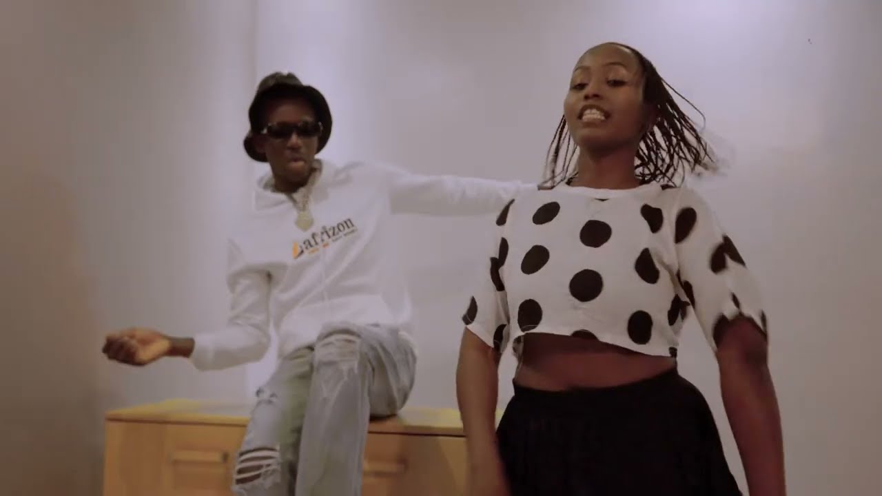 Overdoze - Androva_yeeh ft Queen bella