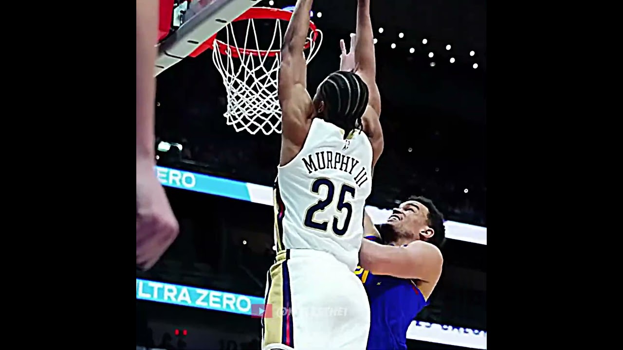 Trey Murphy 360° LAYUP😮🔥