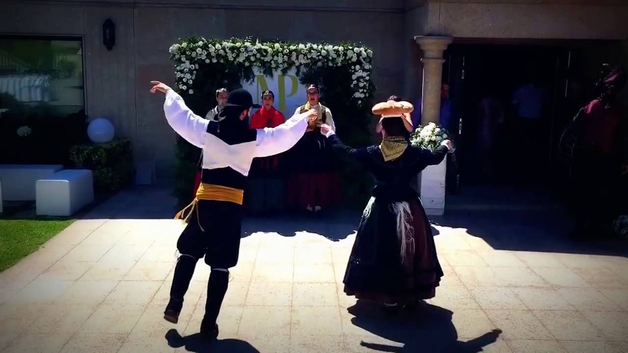 Regueifa de Arcos (Mazaricos - A Coruña). Baile tradicional de voda galega