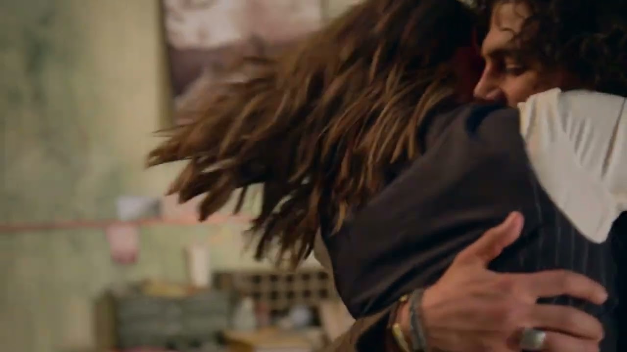 Good Trouble 3x13 Callie and Gael Kiss 