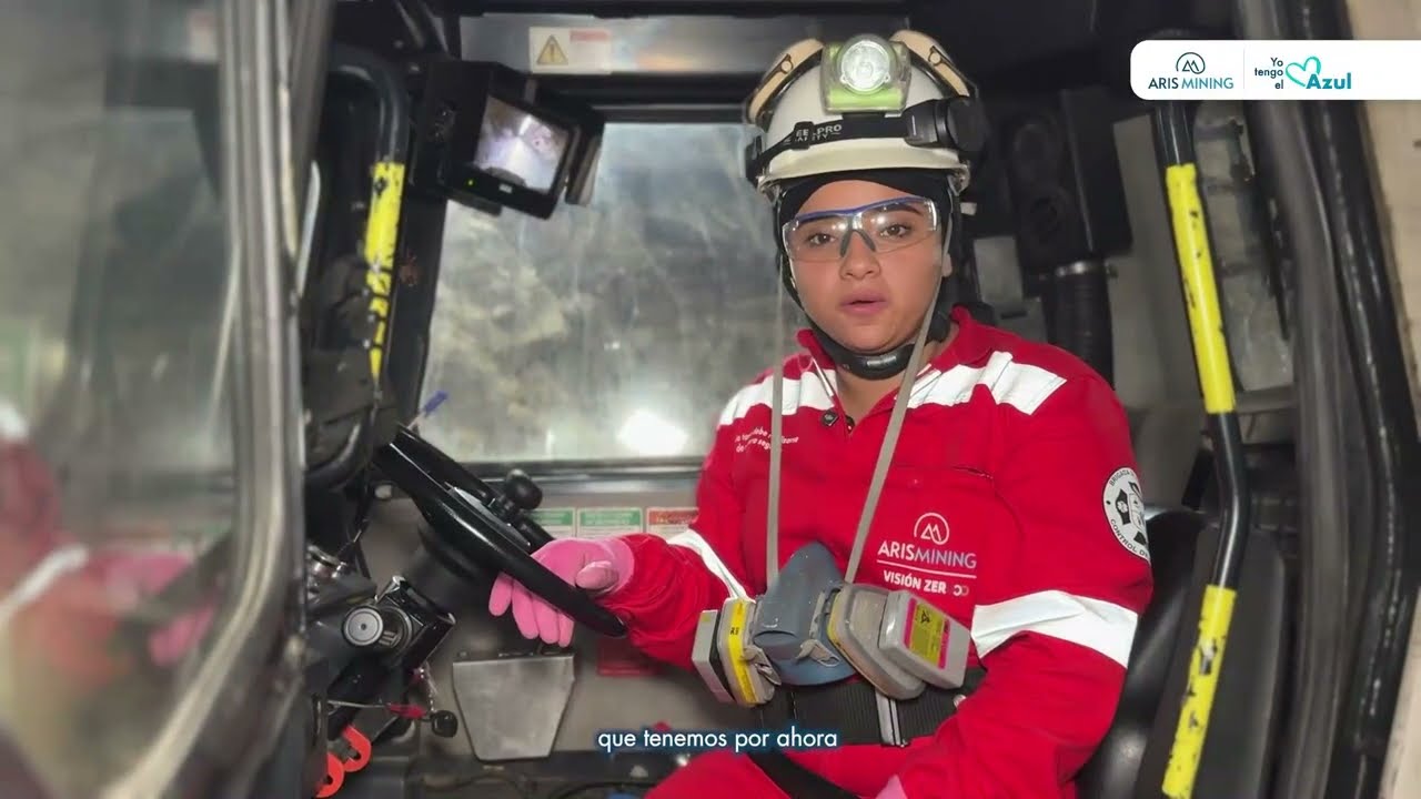 Luisa Román - Mujeres mineras que rompen barreras en la operación de equipos mecanizados