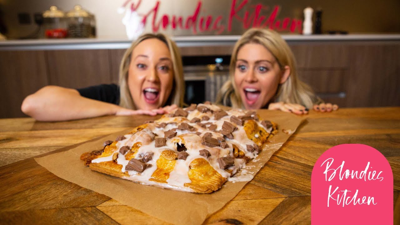 OUT OF THIS WORLD GIANT POP TART | Blondies Kitchen Channel