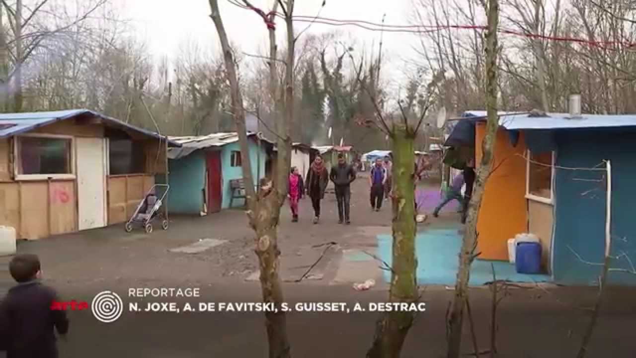 Romcivic: Un service civique pour aider les Roms - ARTE Info (n&deg;1/3)