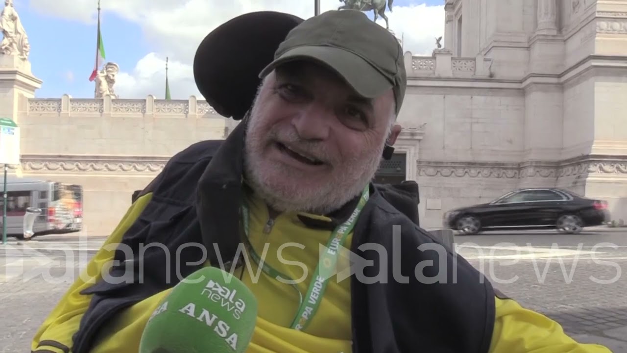 Roma, l'odissea quotidiana di Alessandro: 