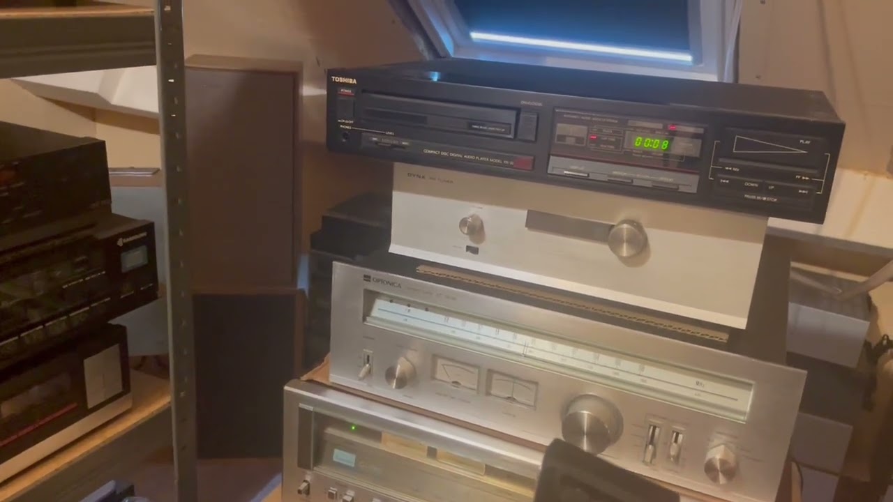 Vintage CD Player Toshiba XR-35