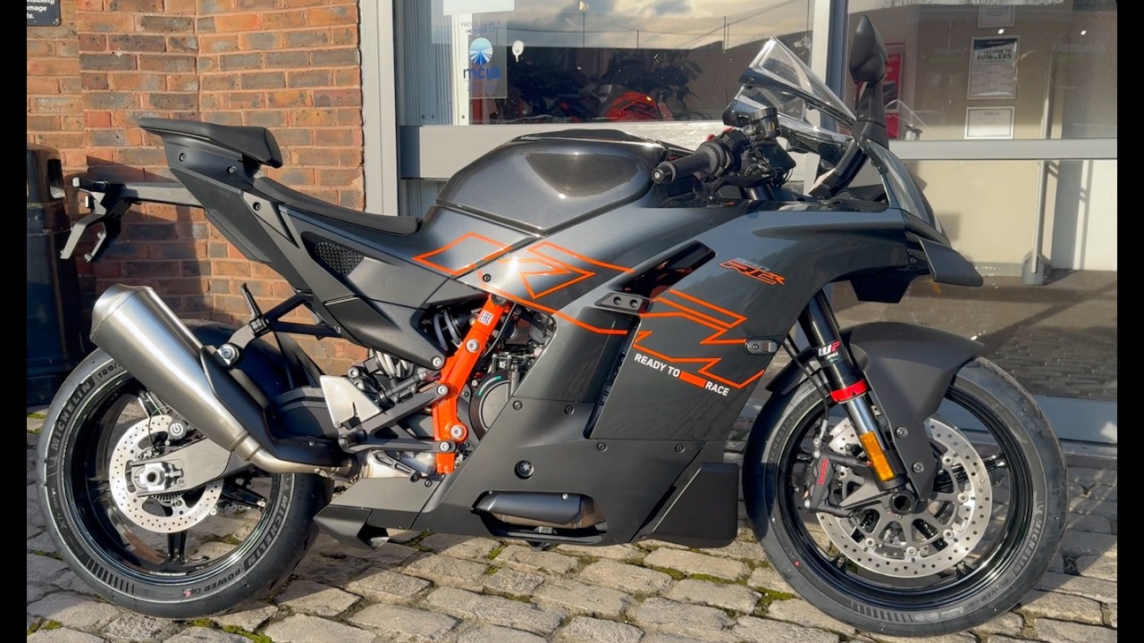 KTM 990RCR 2026 года — трековая ДНК, готов к езде по дорогам общего пользования. Обзор, запуск дв...