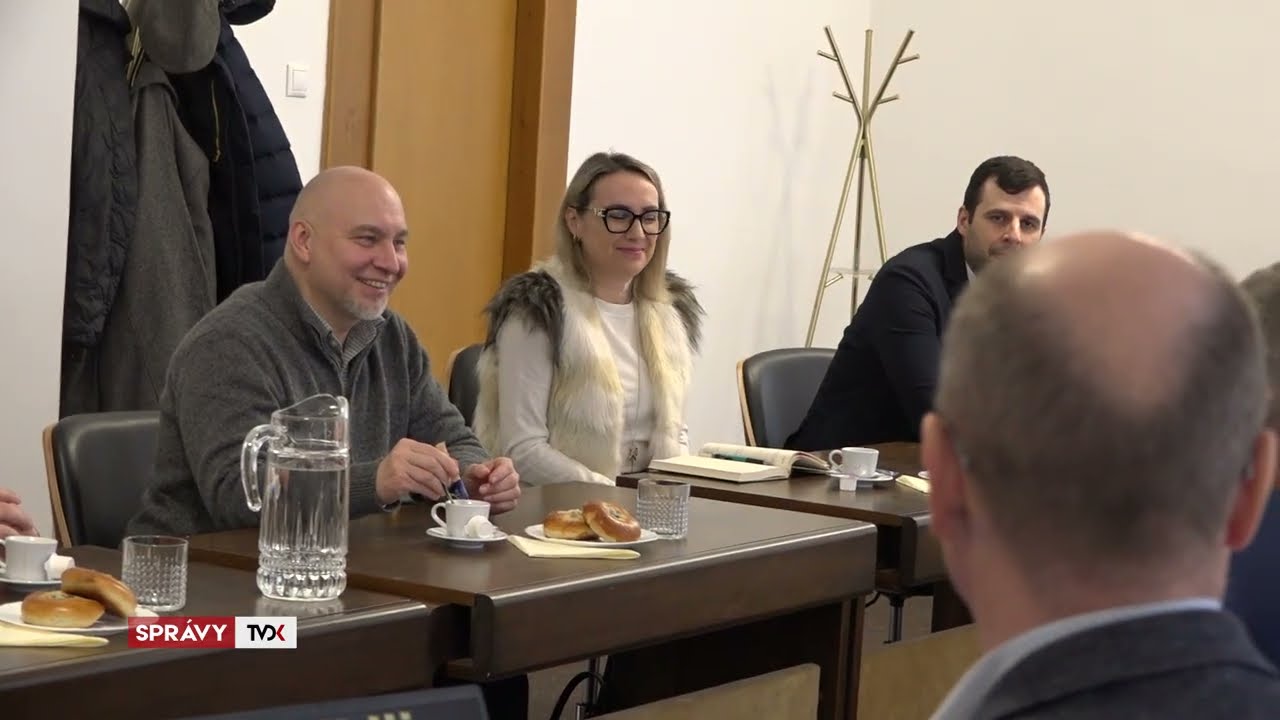Štátny tajomník diskutoval o budúcnosti športu v D. Kubíne