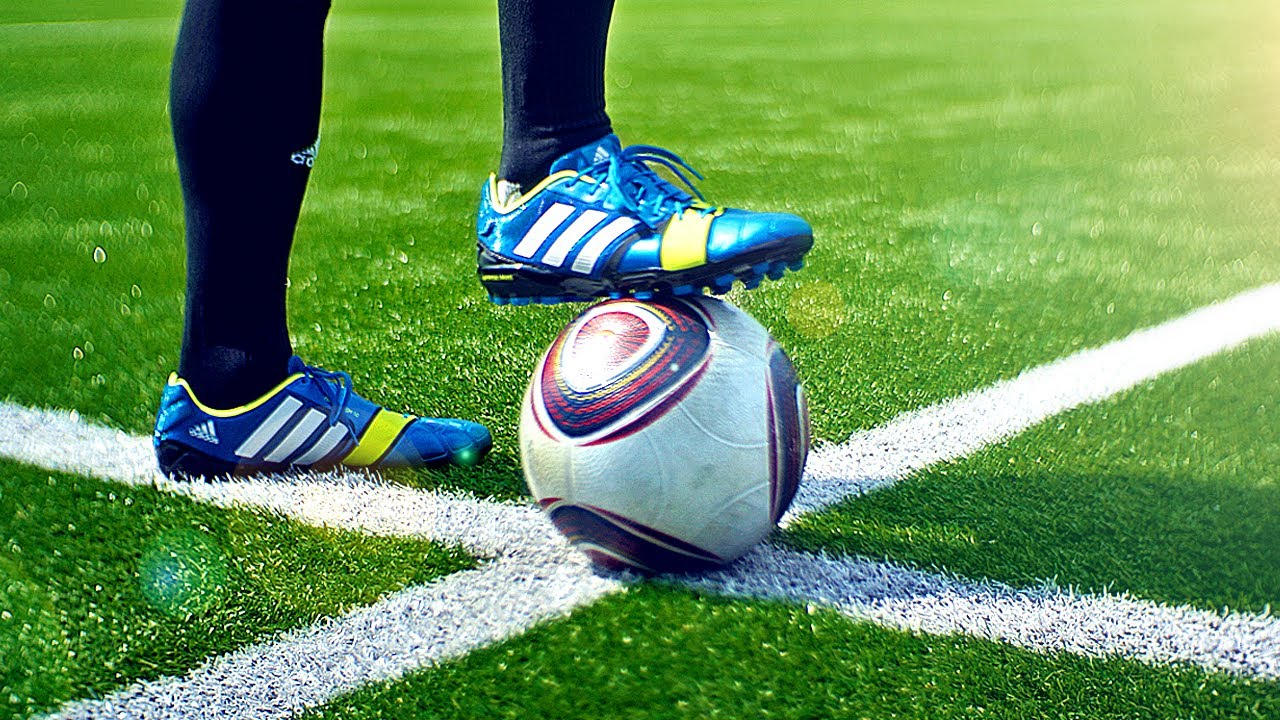 Ultimate adidas Nitrocharge 1.0 Test | Free Kick Review | freekickerz