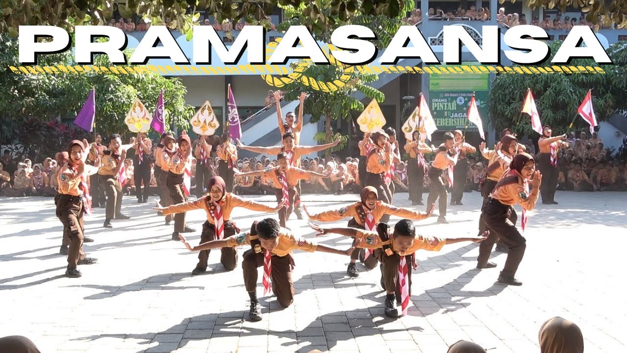 Atraksi dan kreasi di Hari Pramuka ke-63 MTsN 1 Kota Kediri