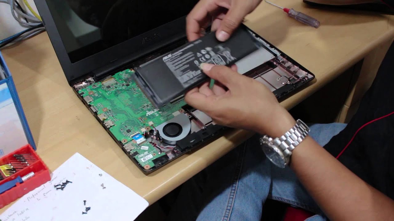 Meningkatkan Performa ASUS X453M + Full Disassemby Tutorial