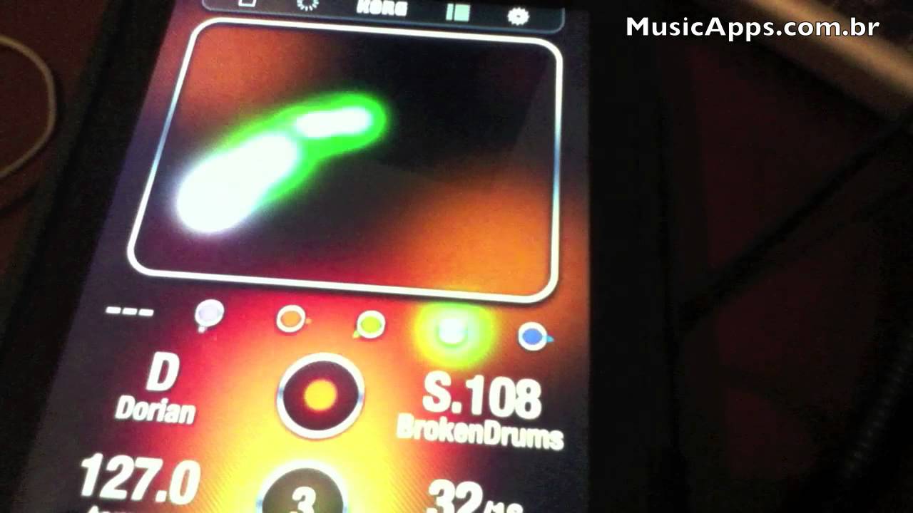 iKaossilator with audio paste and Korg iMS-20