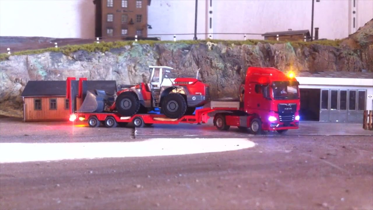 RC Mikromodellbau H0 1:87, MAN TGX SZM mit Goldhofer