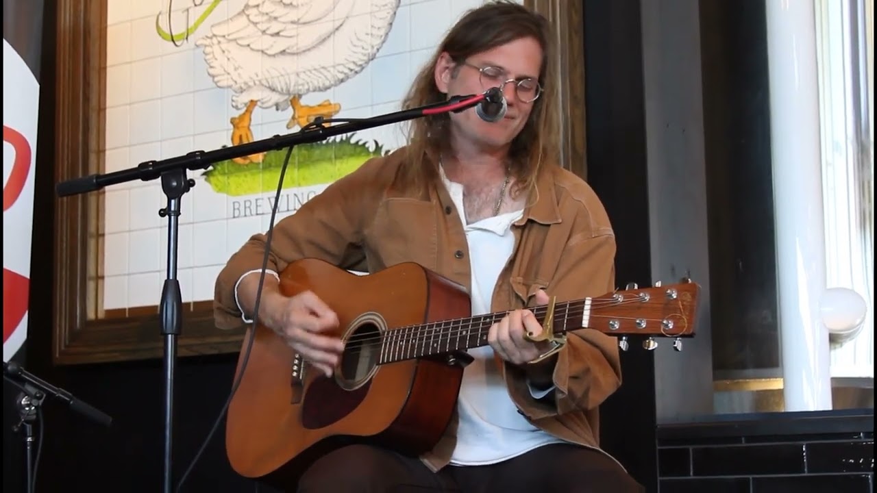 Fruit Bats perform 