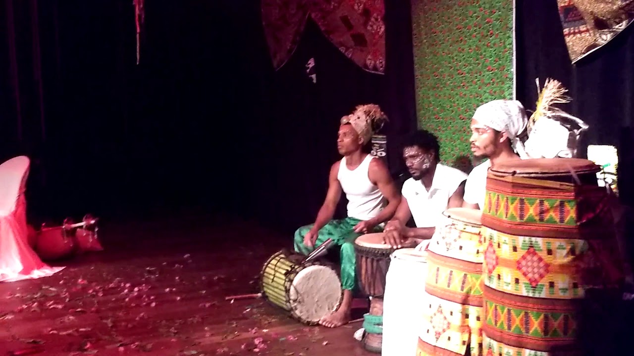 O Ancestral Movimento Sagrado - TEATRO SESC SENAC PELOURINHO