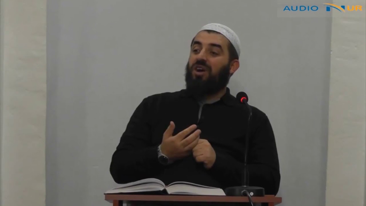 Mos ju hyni në hakk Puntorëve - Hoxhë Enes Goga