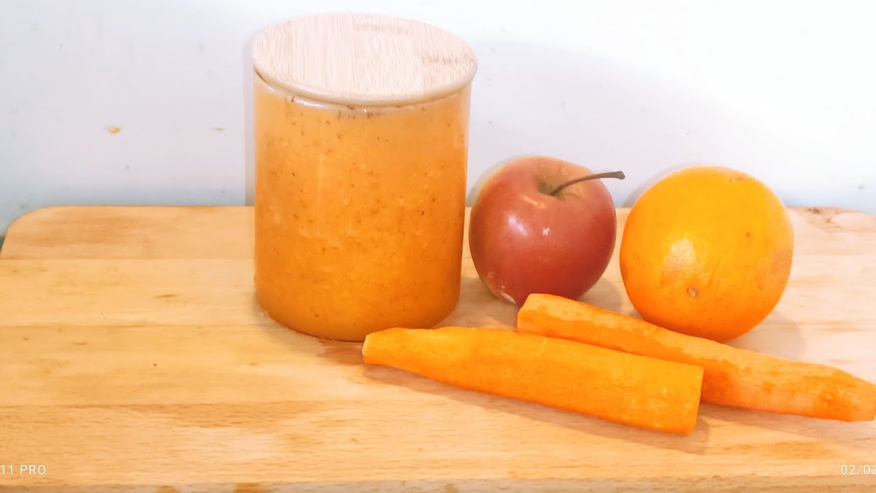 Jus d'orange, pommes, carottes et mandarine. Jus détox // pas de sucre// buvez et perdez du poids