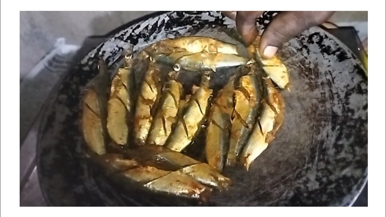 சால மீன் பொரிப்பது எப்படின்னு பாக்கலாம் அம்மாவின் கை பக்குவம் meen fry in the recipe Tamil 