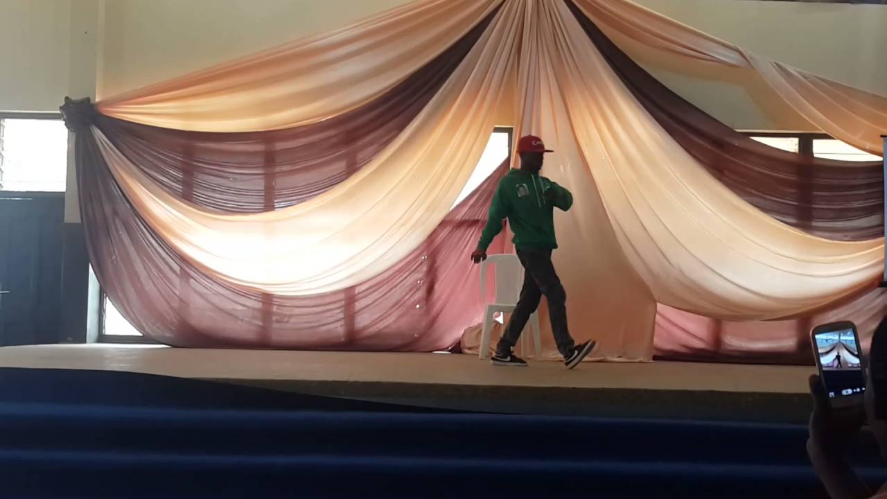 Churchez Nonstop Performes At Kumasi Senior High School Awards