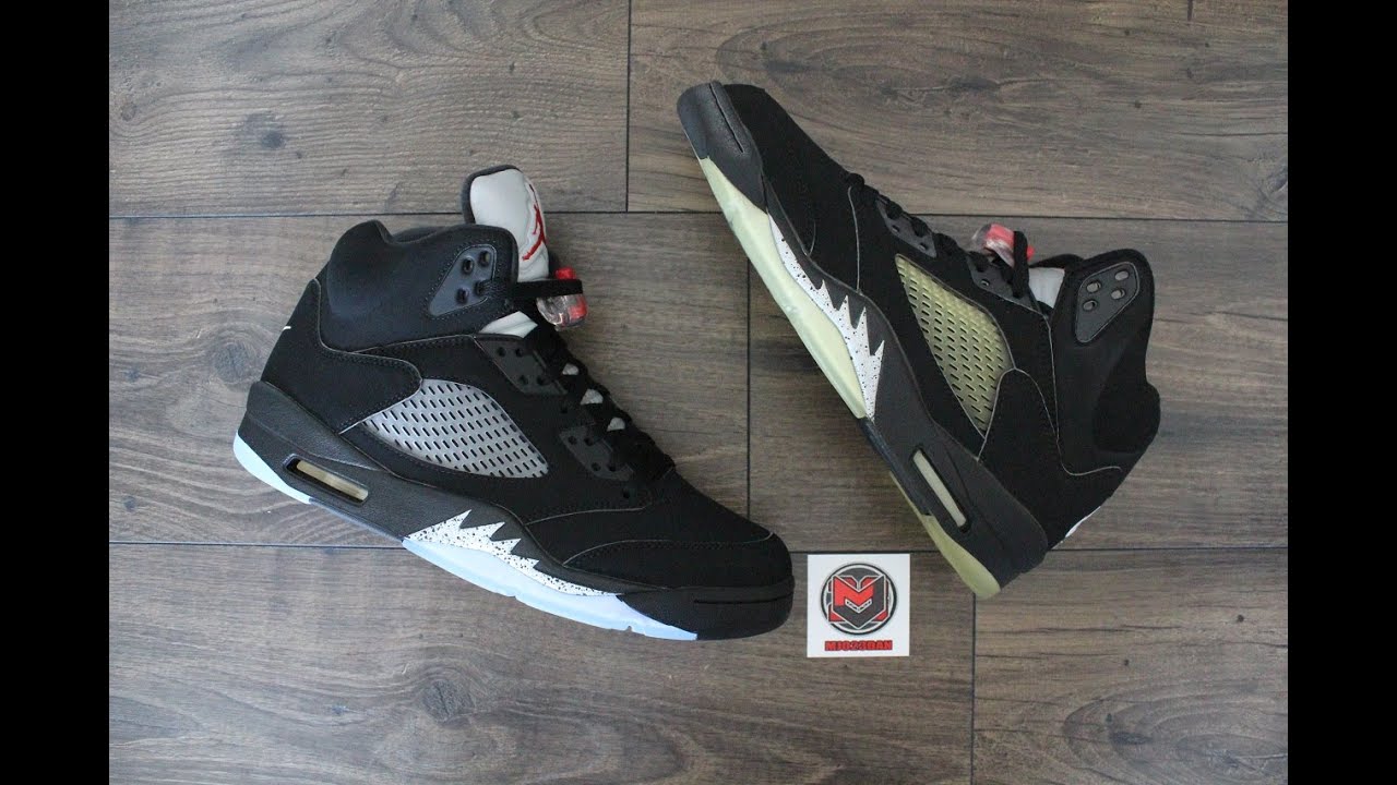 A Review and Comparison of The Air Jordan 5 Black Metallic Silver (2000 vs 2016)