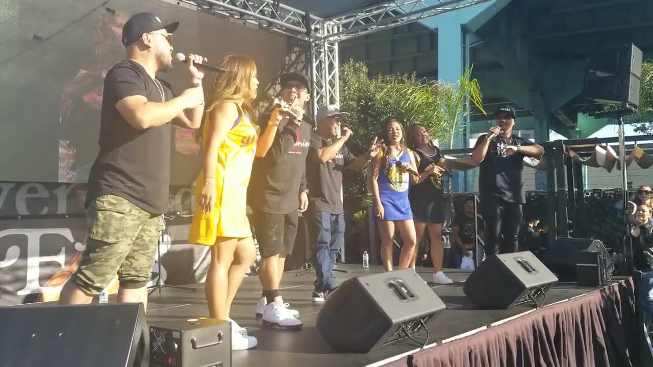 The Bring it Back Show! (Summer Edition): Premiere & DnH - When You Love Someone
