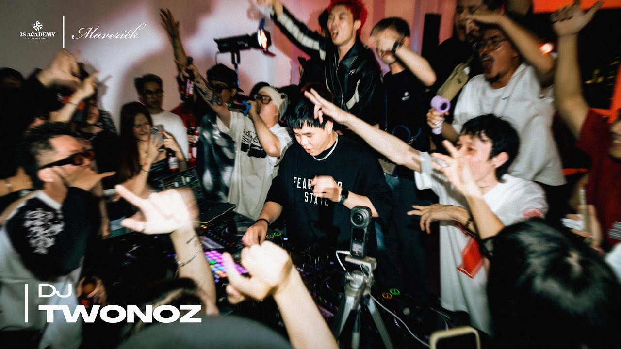NEON BLOOM #3 l Twonoz