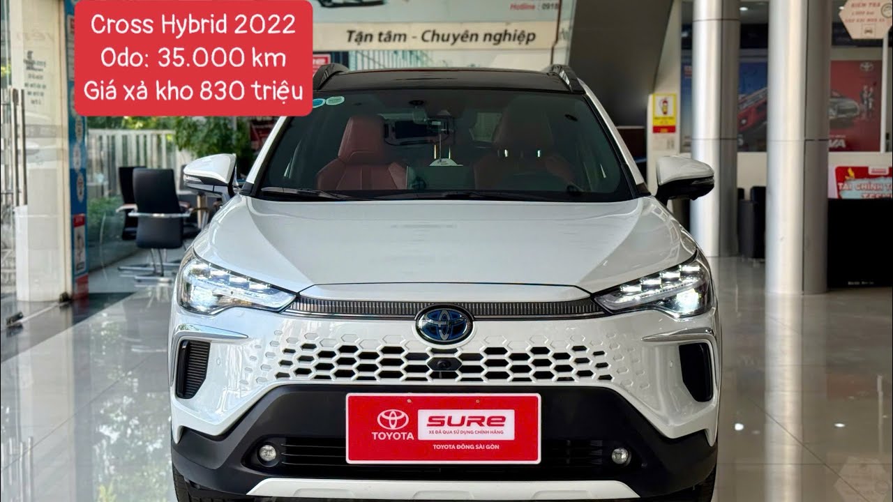 Cross Hybrid 2024 xả kho bán lỗ 830 triệu màu trắng ngọc trai, 35.000 km 