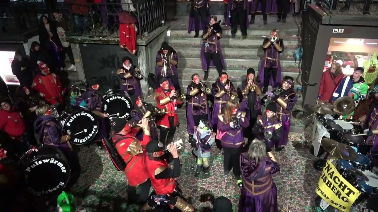 Pulswärmer Riggisberg - Thuner Fasnacht 01.02.2025