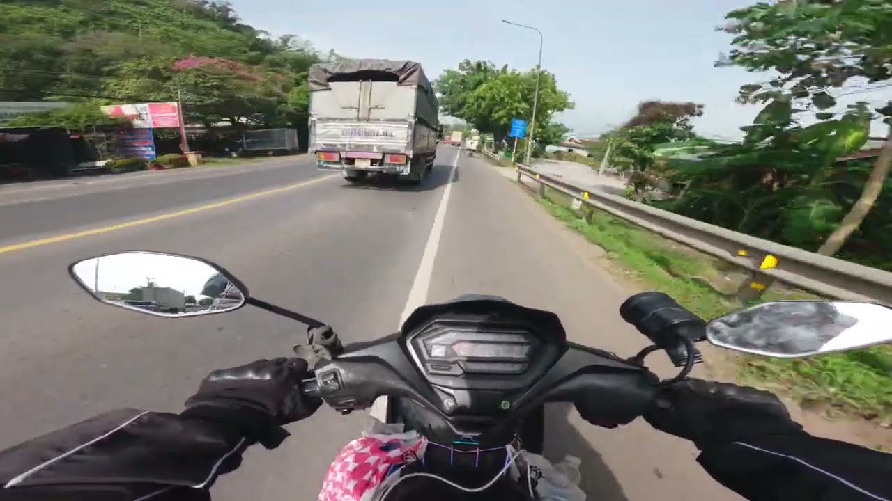 Chuyến Đi Đà Lạt Tháng 12 – Xuất Phát Từ Dầu Dây | Lần Đầu Chạy DT725 (Phần 1)
