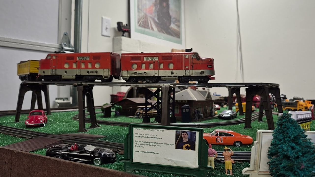 Marx Southern Pacific 6000 running with original motor. Thanks Papaville!