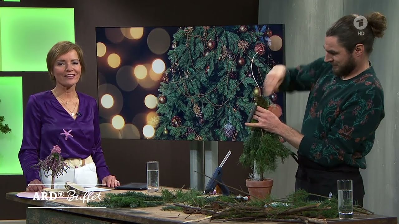 Einfach blumig: Weihnachtsbäumchen binden | ARD Buffet