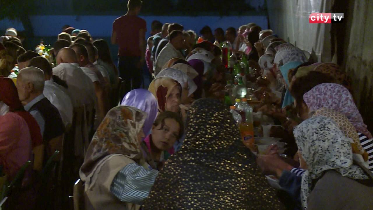 Zajednički iftar u Lizopercima – Elvira Marić